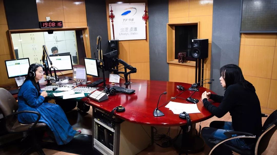 九拍创始人李红育老师接受天津广播电台生活频道《创业者说》专访